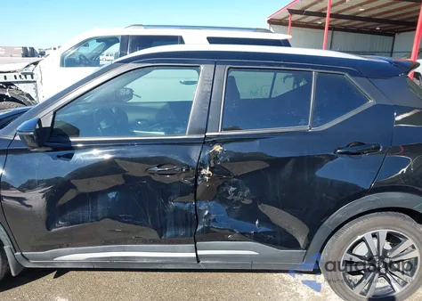 2019 Nissan Kicks Sr from USA, damaged, VIN 3N1CP5CU2KL567890